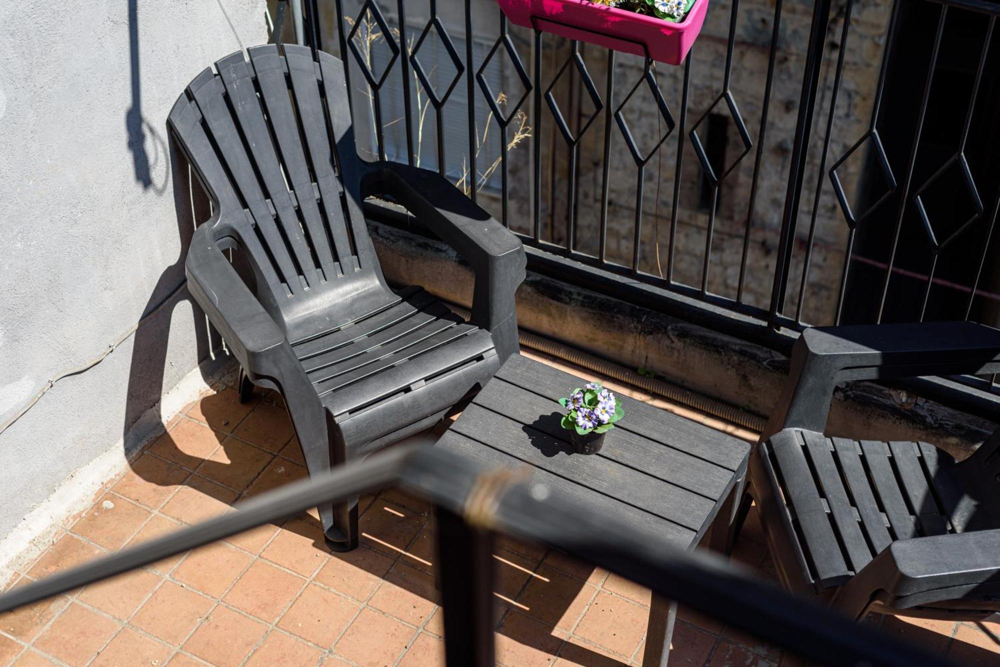 Appartement La Terrazzina Sul Porto à Naples Extérieur photo